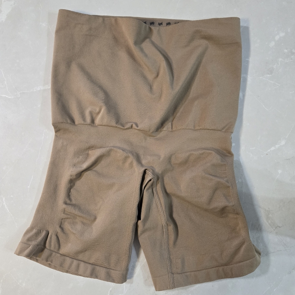 Yitty Tan Shapewear 1x/2x New W/out Tag